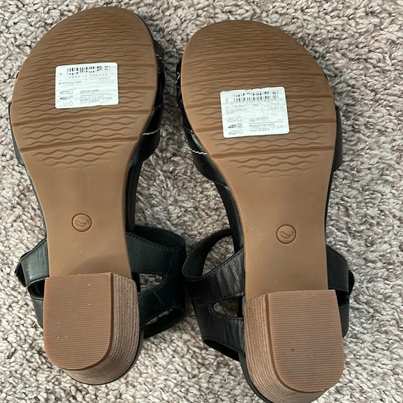 Clarks Heeled Sandal🔸NEW - Picture 7 of 8